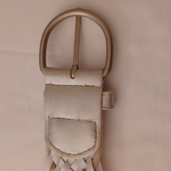 Belt white and silver braided 44" - Picture 3 of 7